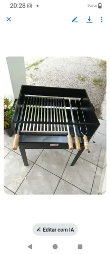 Churrasqueira 46cmx 60cmx 75 de altura, com grelha e espetos de inox, 