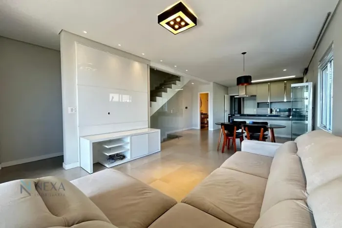 Casa para Locação no Centro de Florianópolis | 3 Suítes