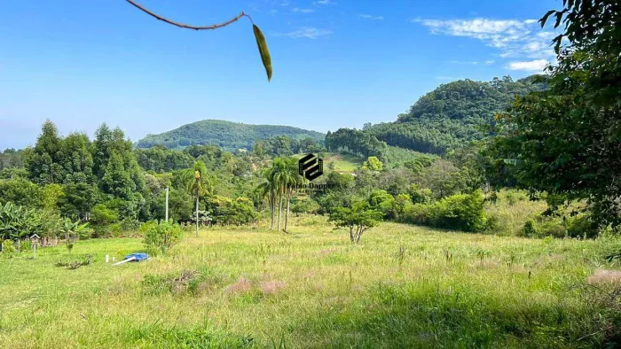 Terreno à venda no Bairro Planalto em Morro Reuter RS REF: 2000