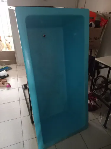 Banheira com.suporte pra pet shop