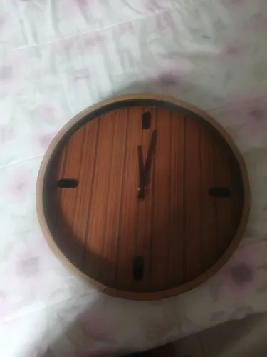 Relogio de madeira tok stok