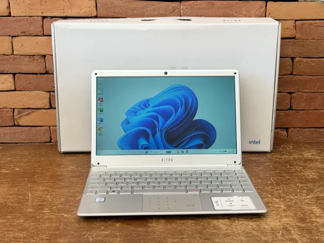 Notebook ultra rapido - na caixa original