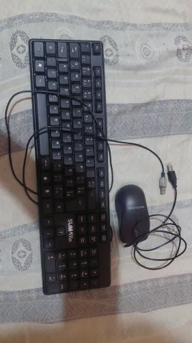 Teclado e mouse de escritório