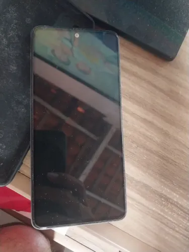 Vendo celular pra retirar peças A51
