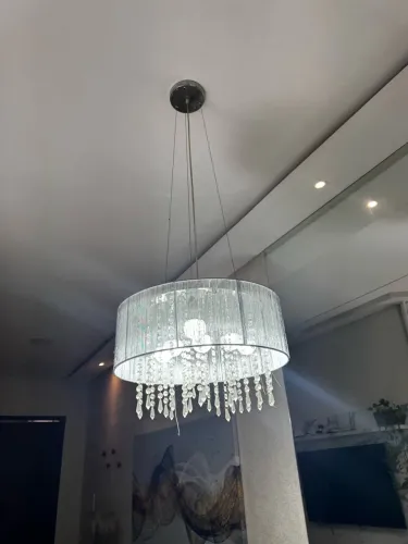 Lustre com 6 lâmpadas