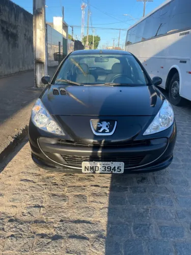 Peugeot 207 XR 1.4 Flex 8V 5P 2010