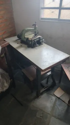 Máquina de costura 