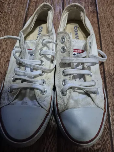Tênis all star branco número 39