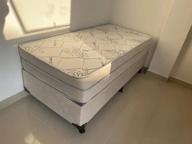 Camas box solteirão e casal