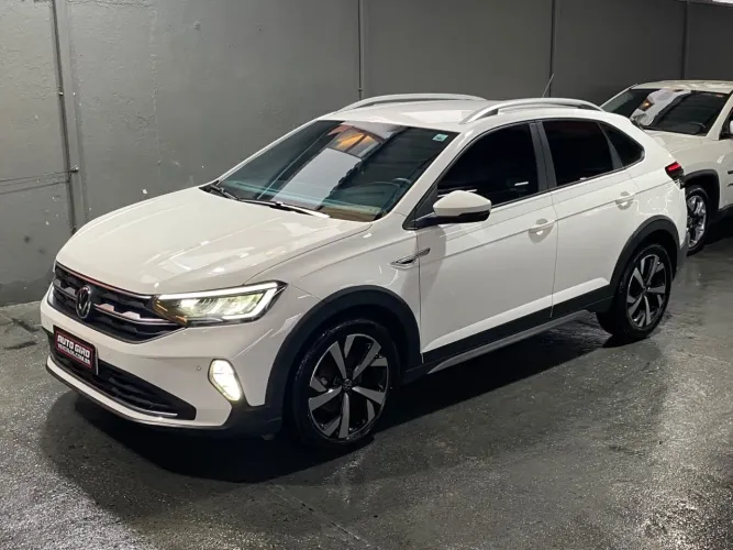 Volkswagen Nivus Highline 1.0 200 TSI Flex AUT 2021