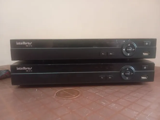 2 DVR INTELBRAS VD 3116 1tb 16 canais