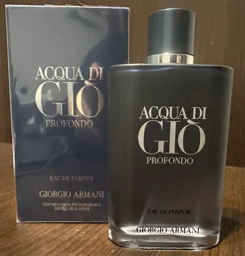 Acqua Di Gio Profondo Eau de Parfum - Armani
