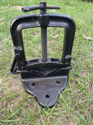 Vendo torno pra tubo