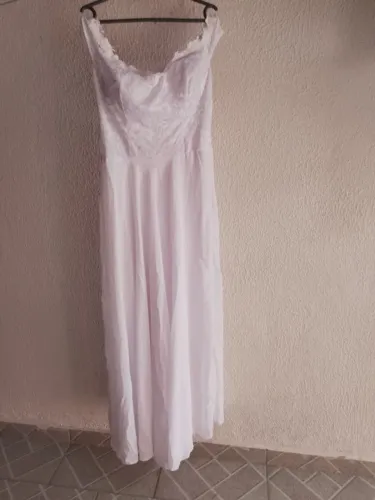 Vestido de noiva bem novo