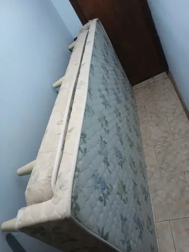 Cama (colchao e box)