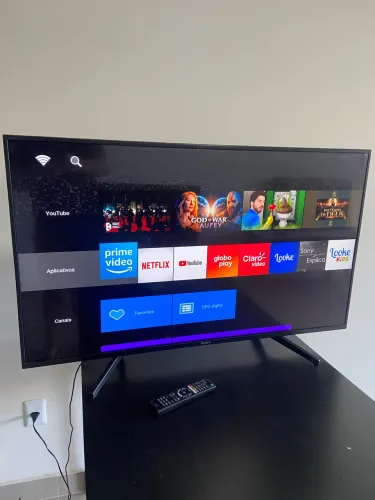 Smart TV 49 Polegadas | Cinema em 4K | Confira