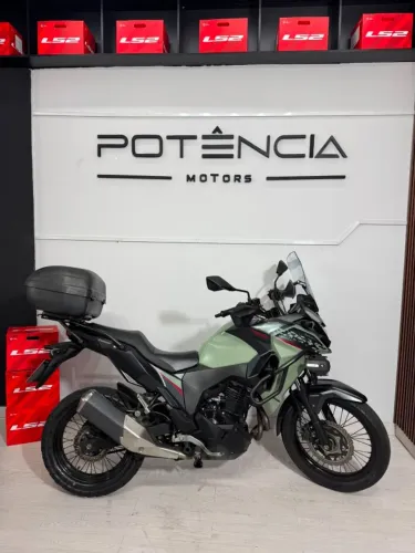 VERSYS-X 300 TR Financiamento sem entrada