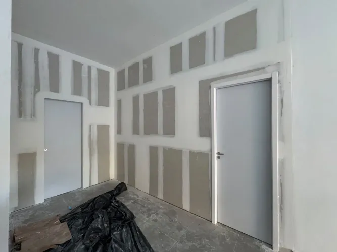 Parede com porta