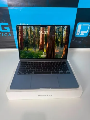 Macbook M3 8gb/256gb Silver