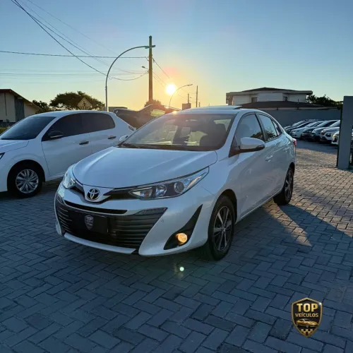 Toyota Yaris XLS Connect Sed. 1.5 Flex 16V Aut. 2022