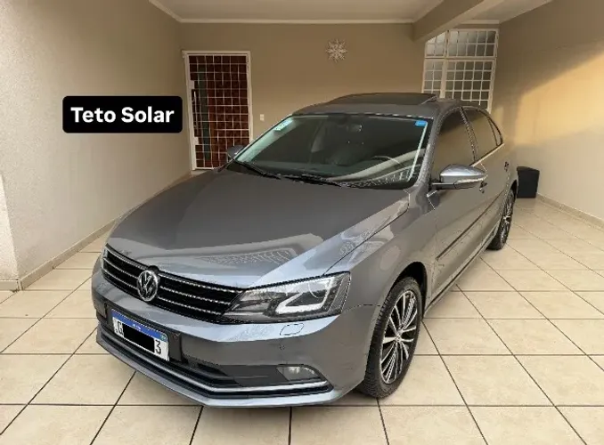 Volkswagen Jetta Highline 2.0 TSI 16V 4P Tiptronic 2018
