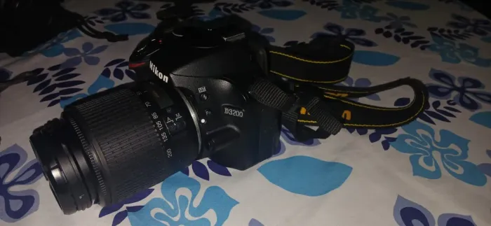 VENDO: Kit Completo Câmera Nikon D3200 + Lentes e Acessórios (Pouquíssimo Uso!)