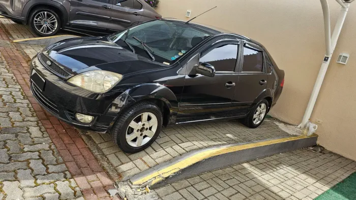 Ford Fiesta Sed. Supercharger 1.0 8V 4P 2005