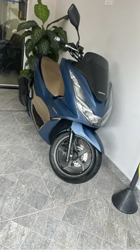 Pcx dlx impecável! Uso particular! Único dono!