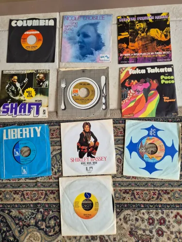 Lote 9 Discos Vinil Compactos (7") Importados - Anos 70 (Soul, Pop, Trilha Sonora)
