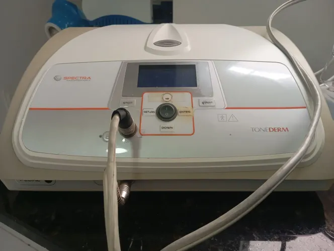 Radiofrequência facial e corporal - TONEDERM com todas as manoplas e acessórios