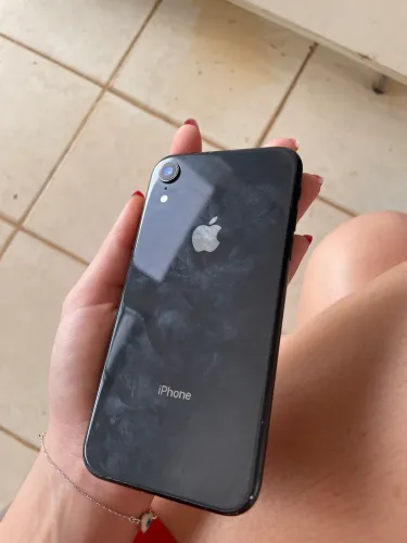 iPhone XR