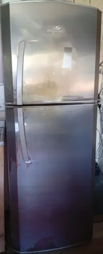 Geladeira grande ótimo Estado tudo certinho
