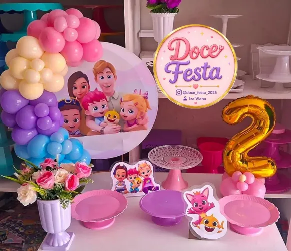 Decoração pegue e monte