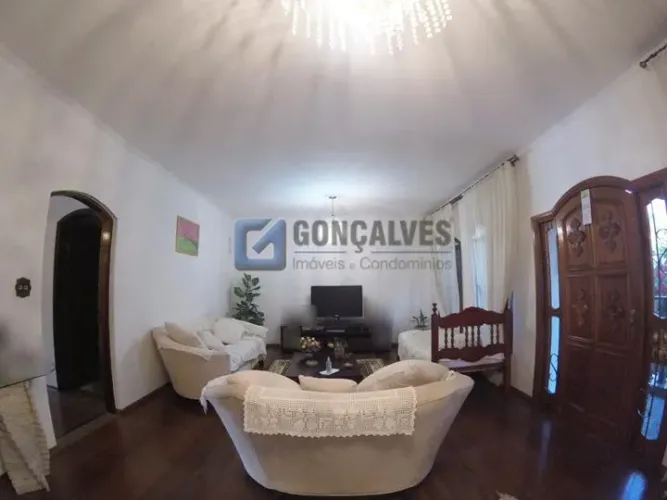 Sobrado Residencial 4 Quartos com Espaço Gourmet e 15 Vagas em Jardim do Mar, São Bernardo