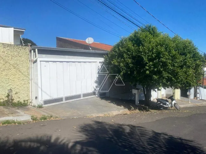 Casa 3 quartos locação Próximo ao Centro Marília/SP