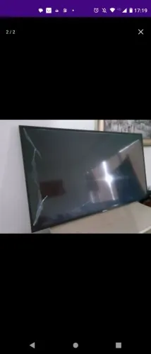 Baixei para vender logo Vendo TV para conserto ou retirada de peças