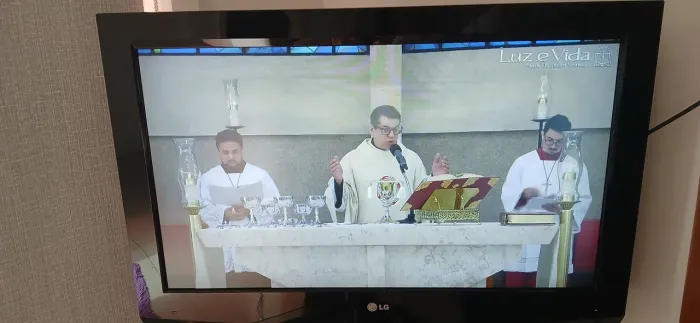Tv 32" LCD modelo time machine