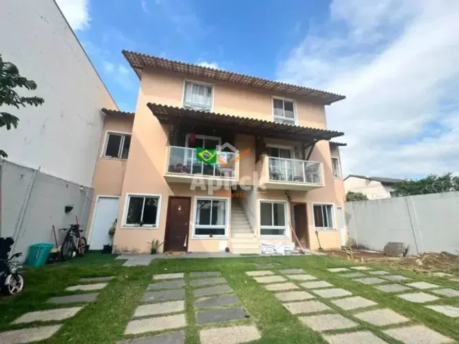 Apartamento Térreo com Quintal Privativo em Morada de Laranjeiras | 2 Quartos, Suíte
