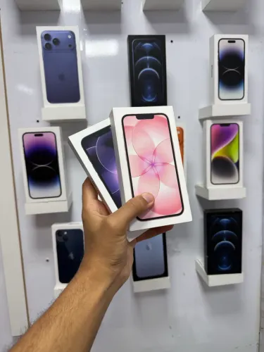 IPHONE 17E 256 GIGAS LACRADO