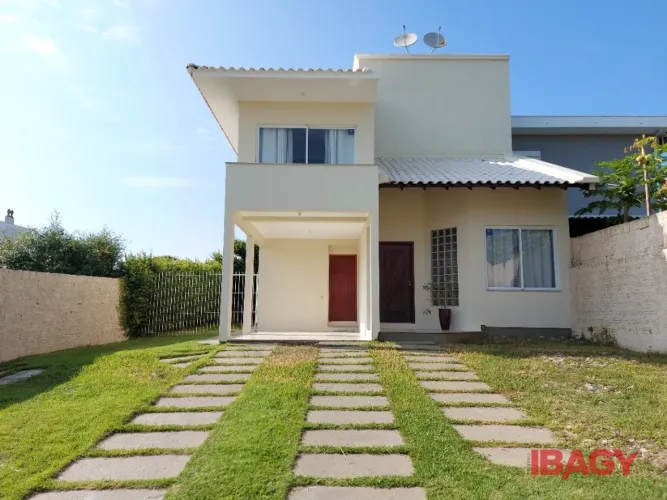 Oportunidade! Casa em Coqueiros - Florianópolis