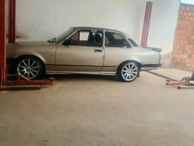 Chevrolet Chevette L / SL / Sl/e / DL / SE 1.6 1990