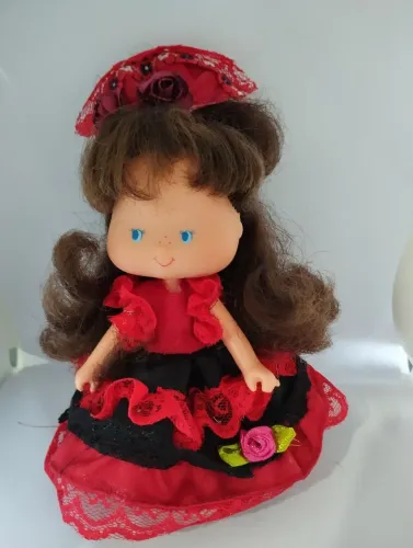 Boneca Moranguinho Espanhola