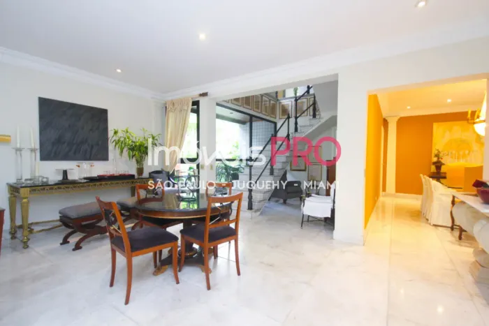 Apartamento Duplex 436m² 4 Dormitórios para Venda em Moema Pássaros