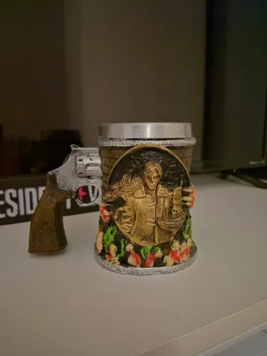 Caneca de Inox Resident Evil