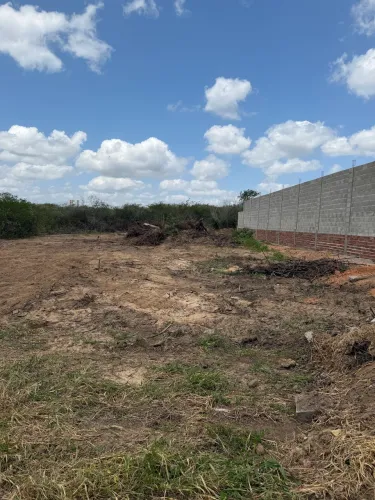 Terreno na BR 406