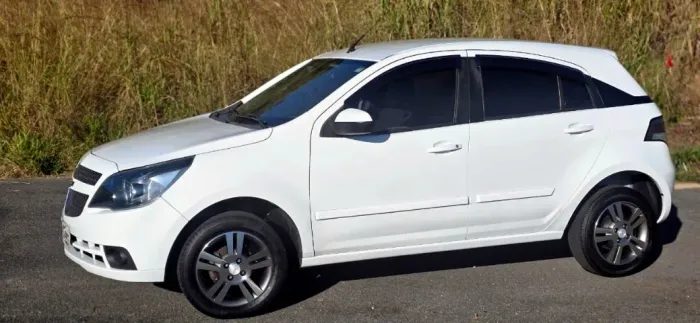 Chevrolet Agile LTZ 1.4 MPFI 8V Flexpower 5P 2013