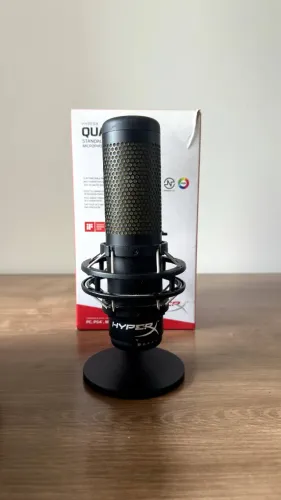 Microfone Gamer HyperX QuadCast S Podcast, Antivibração, LED RGB, USB, Compatível com PC, 