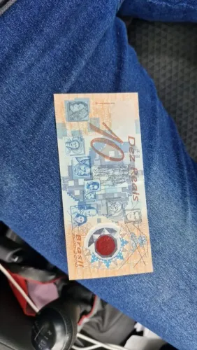 Cédula de plástico