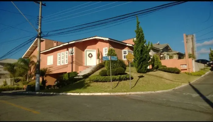 Casa de condomínio em Rua Tupynambás - Tarumã - Santana de Parnaíba/SP