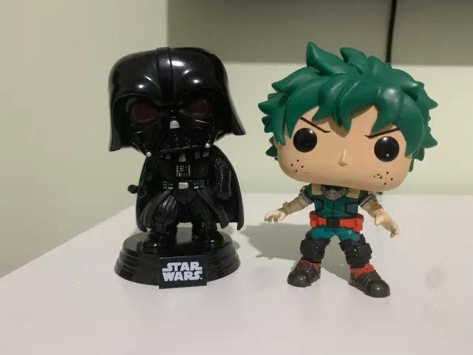 Funko pop Darth vader e Midoriya Deku